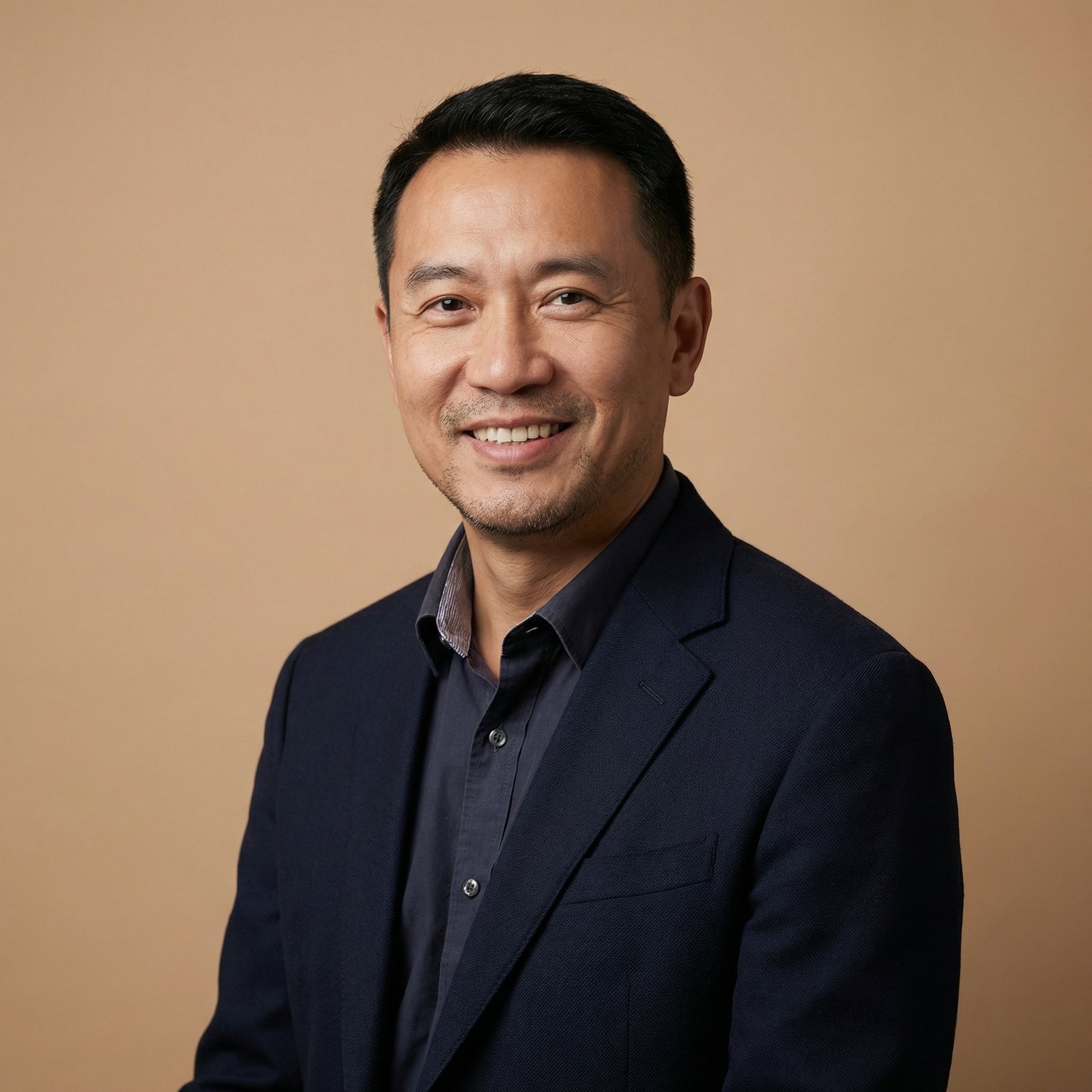 免费看片影视导演顾问陈锐